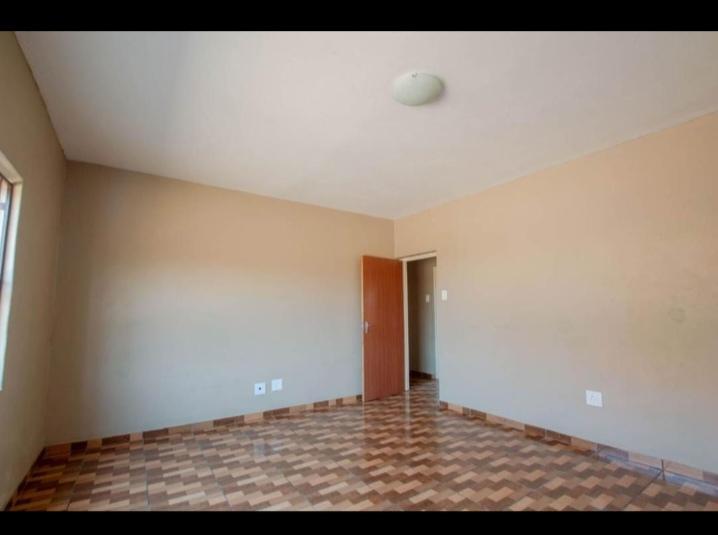 12 Bedroom Property for Sale in Lenasia South Gauteng