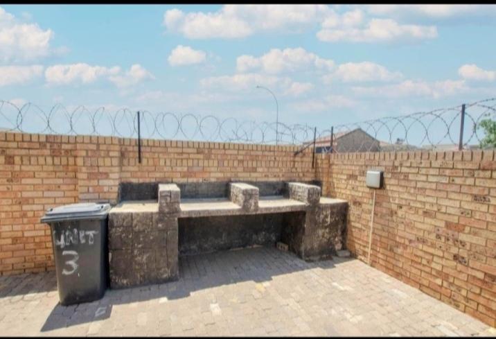 12 Bedroom Property for Sale in Lenasia South Gauteng