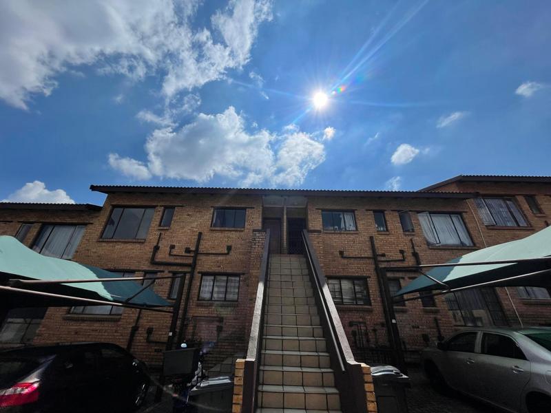 2 Bedroom Property for Sale in Meredale Gauteng