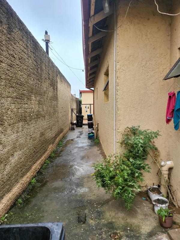 9 Bedroom Property for Sale in Regents Park Gauteng