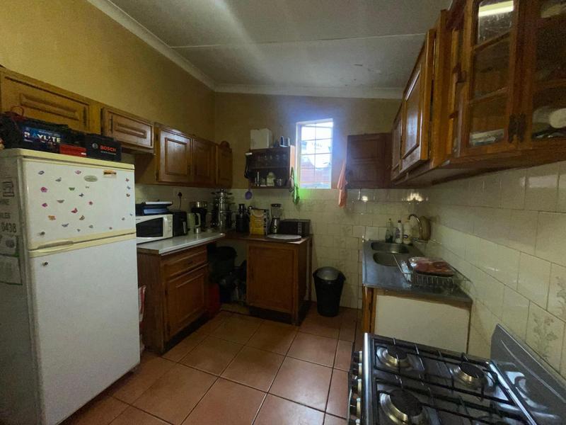6 Bedroom Property for Sale in Roodepoort North Gauteng