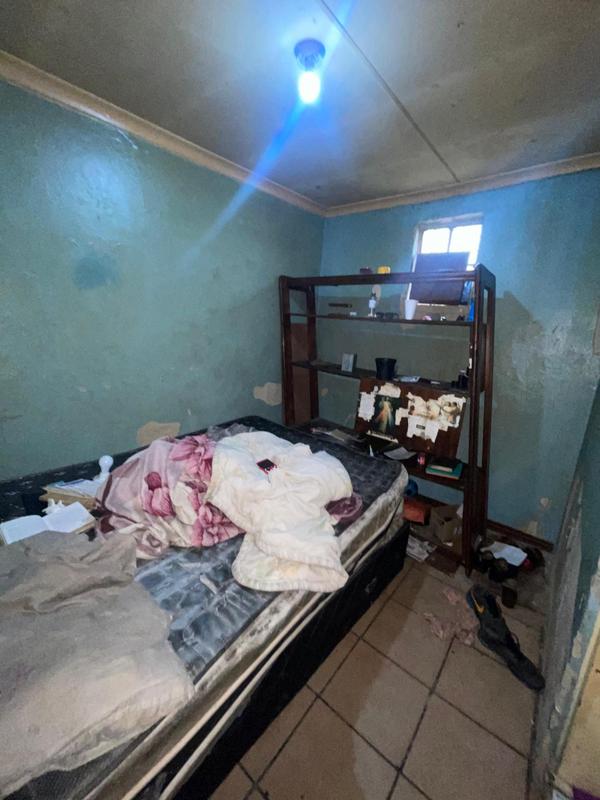 6 Bedroom Property for Sale in Roodepoort North Gauteng