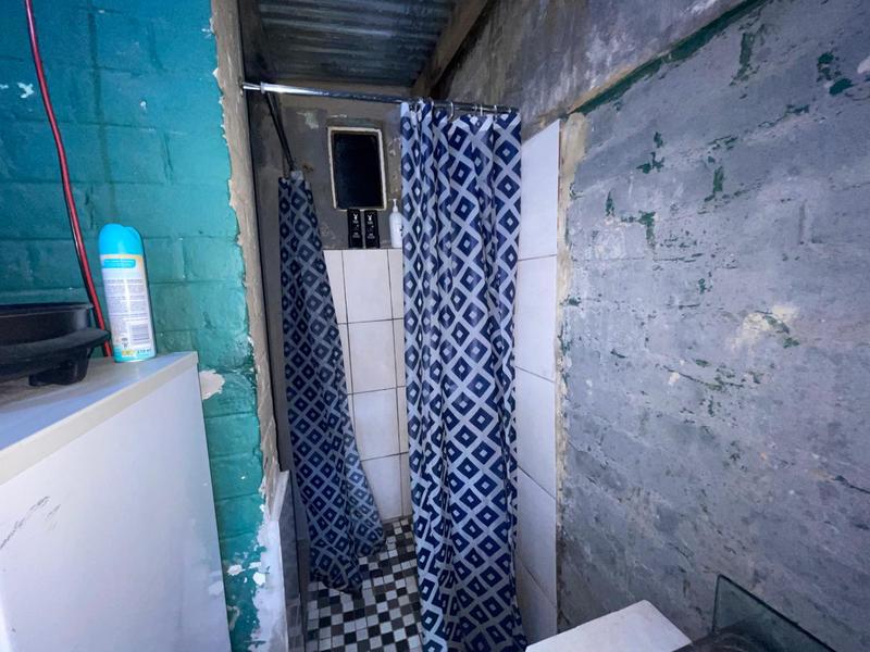 6 Bedroom Property for Sale in Roodepoort North Gauteng