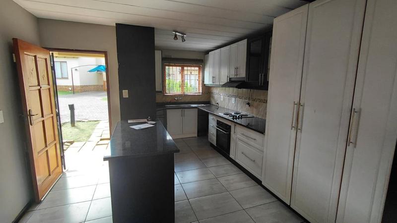 3 Bedroom Property for Sale in Liefde en Vrede Gauteng