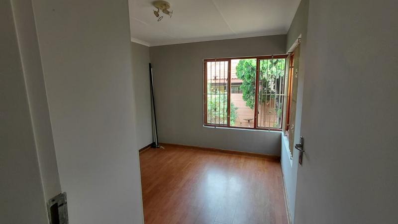 3 Bedroom Property for Sale in Liefde en Vrede Gauteng