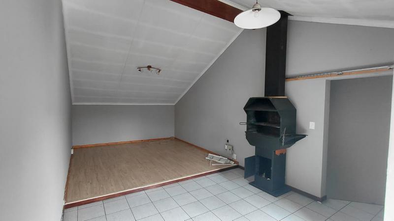 3 Bedroom Property for Sale in Liefde en Vrede Gauteng