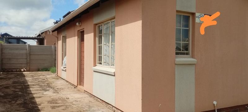 2 Bedroom Property for Sale in Sky City Gauteng