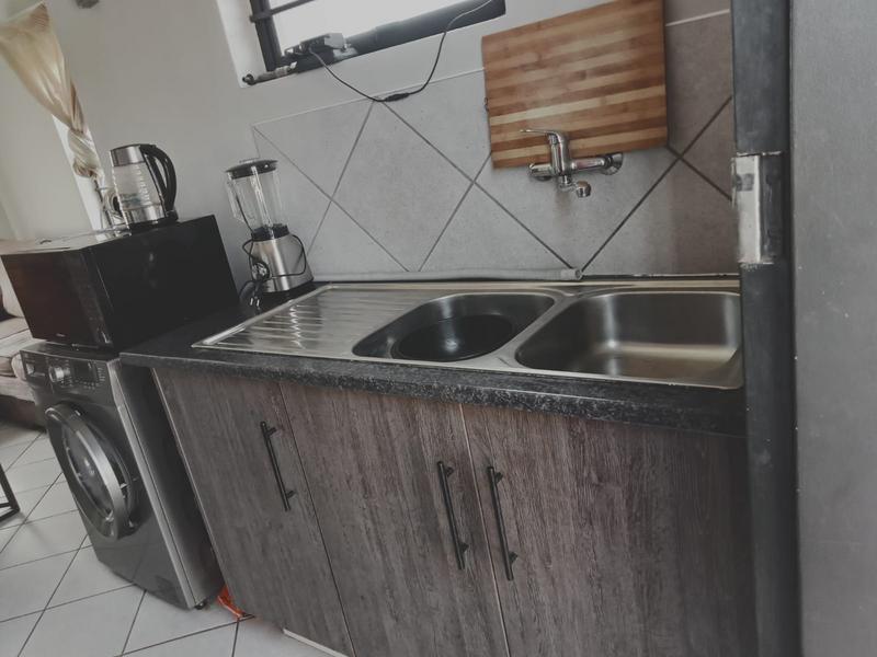 To Let 3 Bedroom Property for Rent in Elandspoort Gauteng