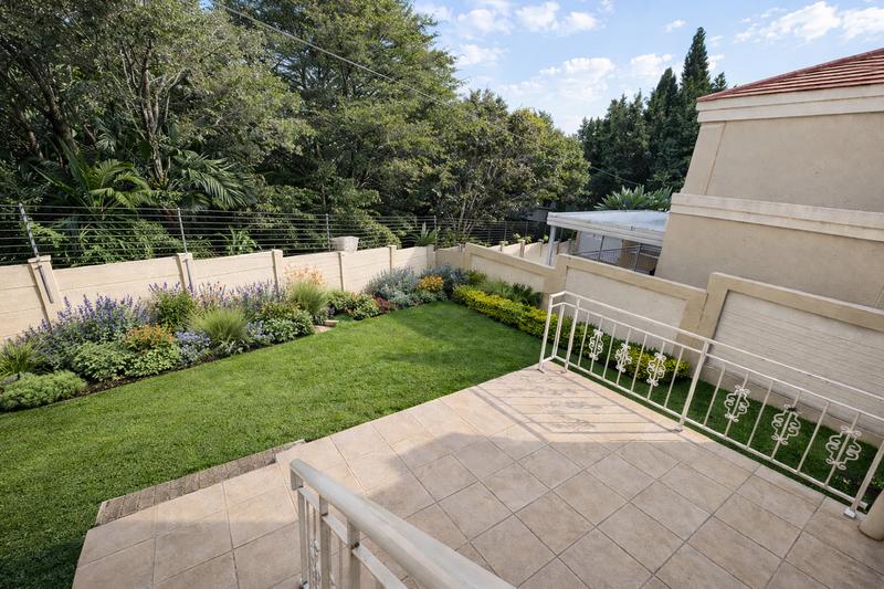 2 Bedroom Property for Sale in Waterkloof Ridge Gauteng