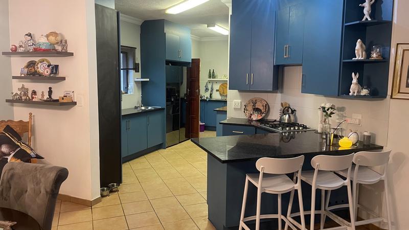 3 Bedroom Property for Sale in Raslouw Manor Gauteng