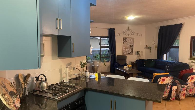 3 Bedroom Property for Sale in Raslouw Manor Gauteng