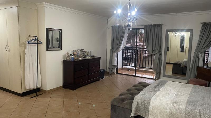 3 Bedroom Property for Sale in Raslouw Manor Gauteng