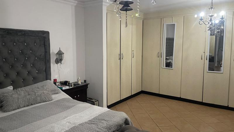 3 Bedroom Property for Sale in Raslouw Manor Gauteng