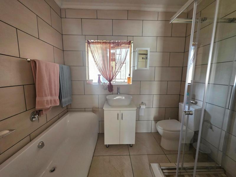 4 Bedroom Property for Sale in Elspark Gauteng