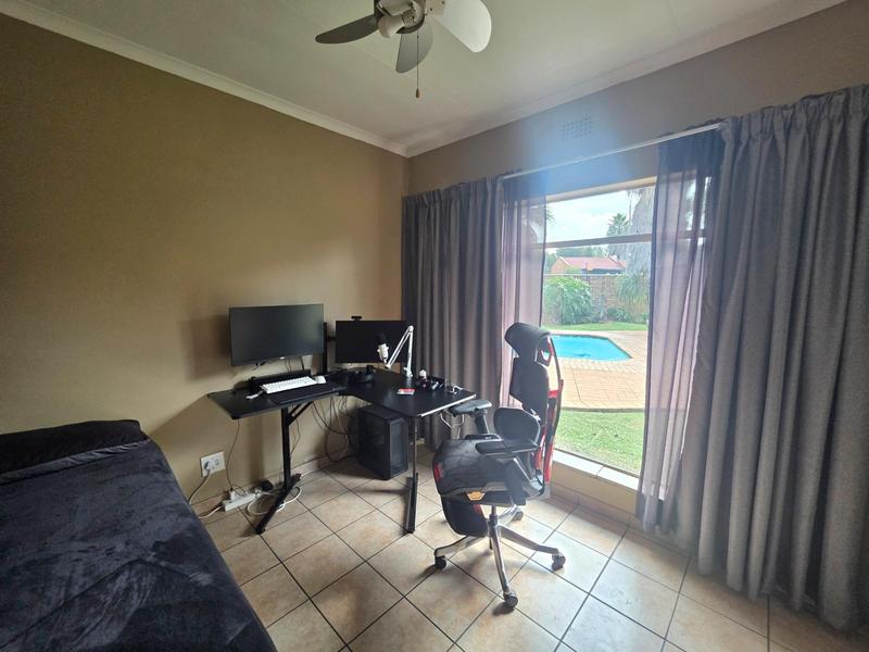 4 Bedroom Property for Sale in Elspark Gauteng