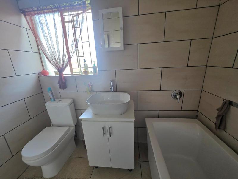 4 Bedroom Property for Sale in Elspark Gauteng