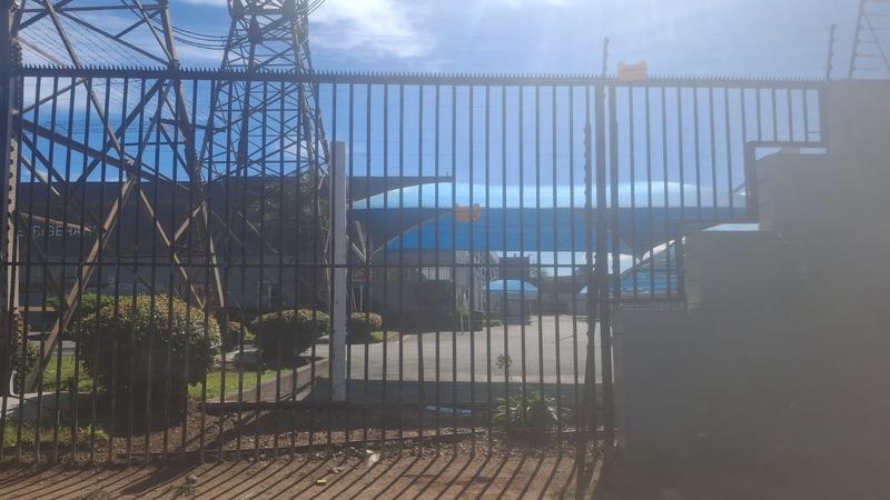 To Let Commercial Property for Rent in Tulisa Park Gauteng
