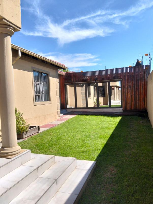 7 Bedroom Property for Sale in Norkem Park Gauteng