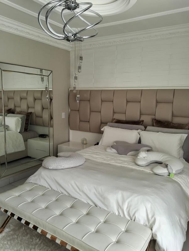 7 Bedroom Property for Sale in Norkem Park Gauteng