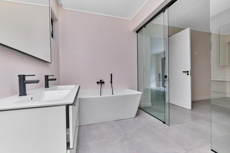 To Let 2 Bedroom Property for Rent in Hyde Park Gauteng