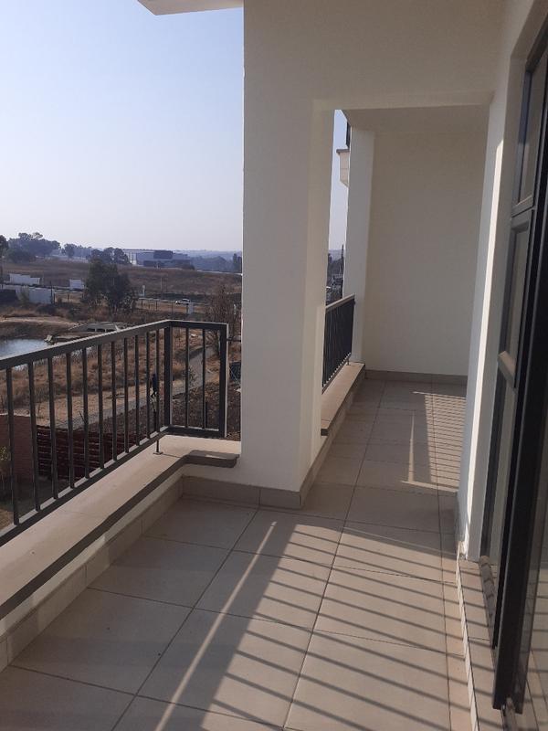 To Let 1 Bedroom Property for Rent in Linbro Park Gauteng