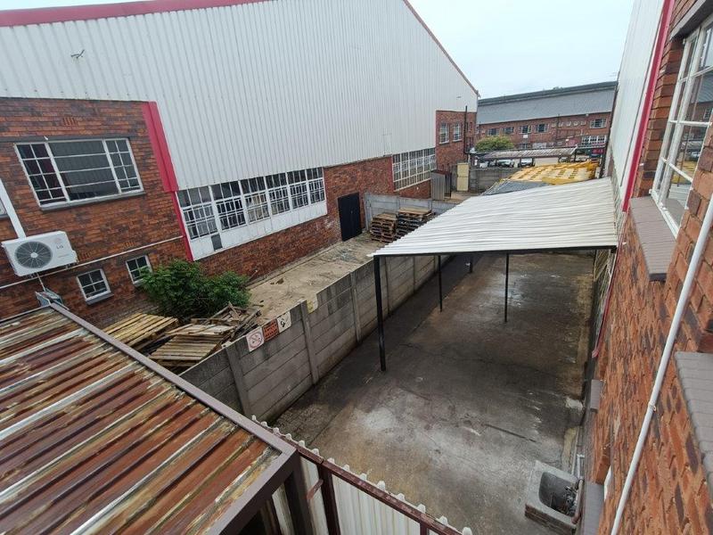 To Let Commercial Property for Rent in Robertville Gauteng