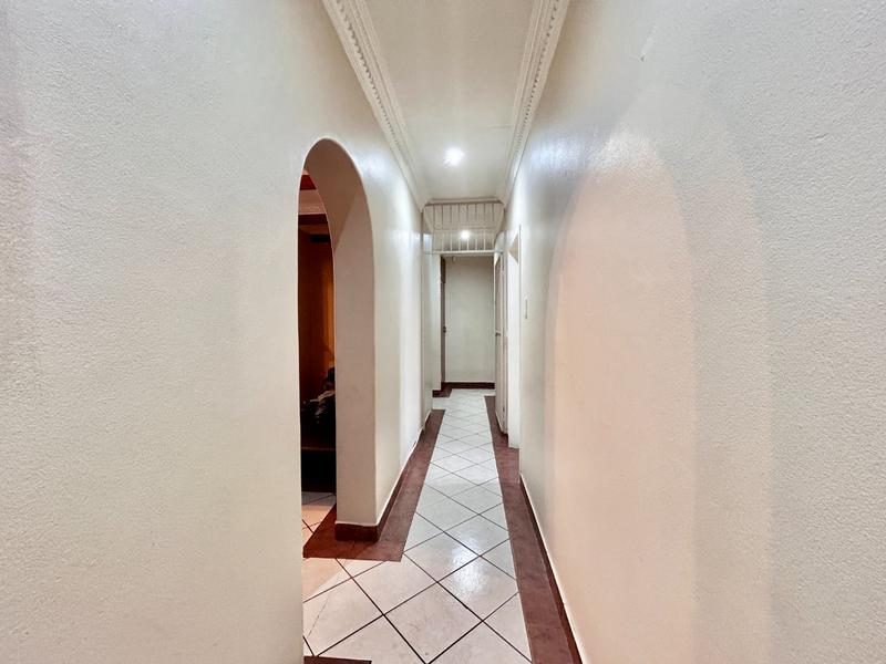 4 Bedroom Property for Sale in Garsfontein Gauteng