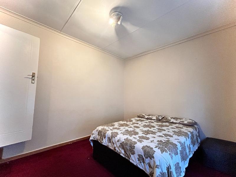 4 Bedroom Property for Sale in Garsfontein Gauteng
