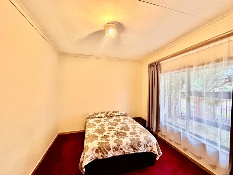 4 Bedroom Property for Sale in Garsfontein Gauteng