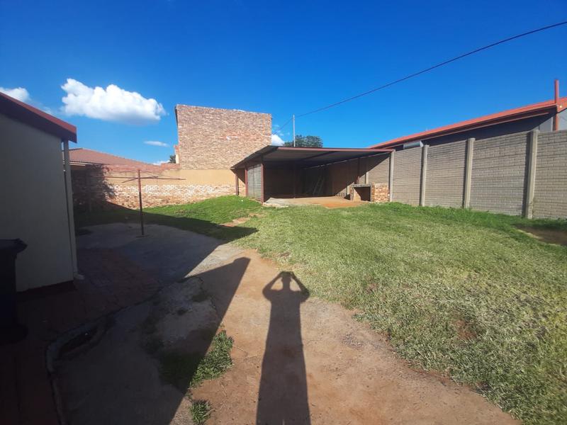 3 Bedroom Property for Sale in Kwaggasrand Gauteng