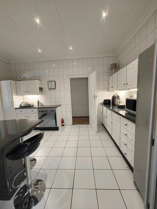 4 Bedroom Property for Sale in Menlo Park Gauteng