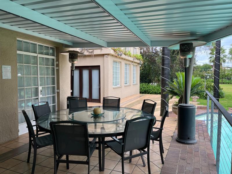 5 Bedroom Property for Sale in Glen Austin Gauteng