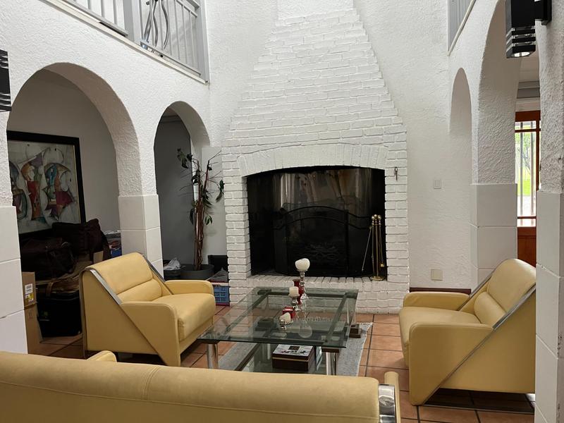 5 Bedroom Property for Sale in Glen Austin Gauteng