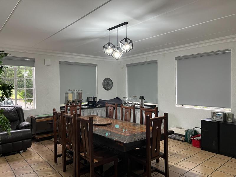 5 Bedroom Property for Sale in Glen Austin Gauteng