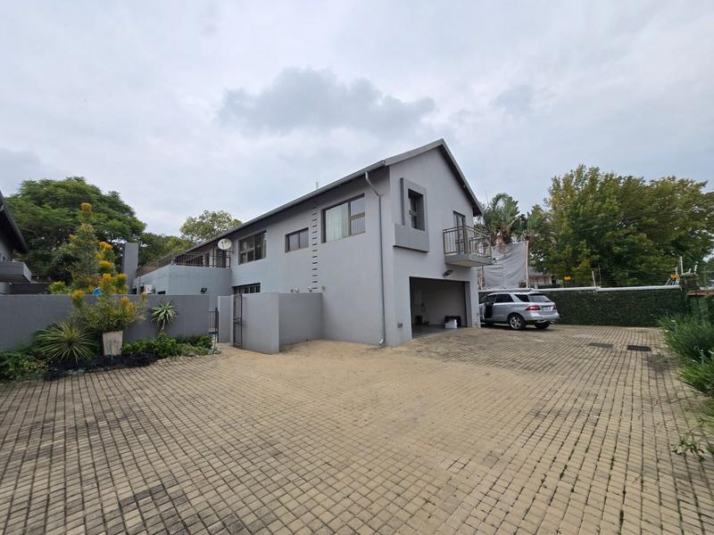 To Let 4 Bedroom Property for Rent in Brooklyn Gauteng