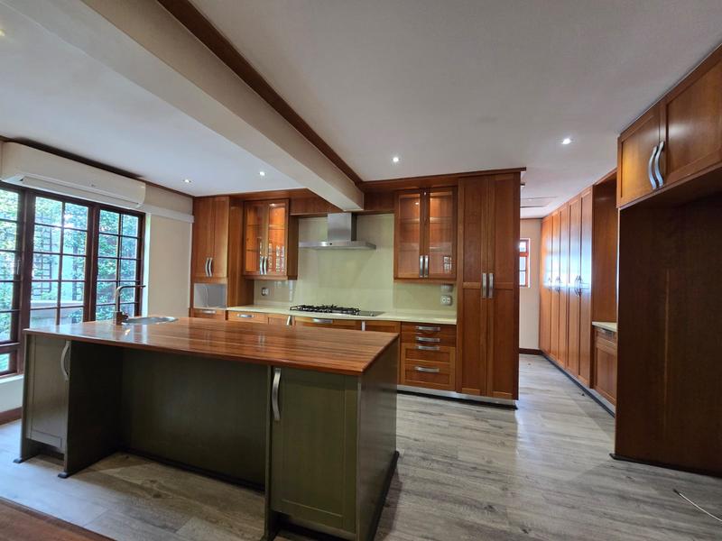 4 Bedroom Property for Sale in Waterkloof A H Gauteng