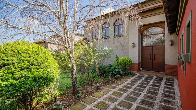 4 Bedroom Property for Sale in Midfield Estate Gauteng