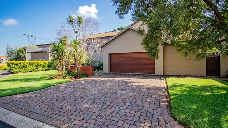 4 Bedroom Property for Sale in Midfield Estate Gauteng