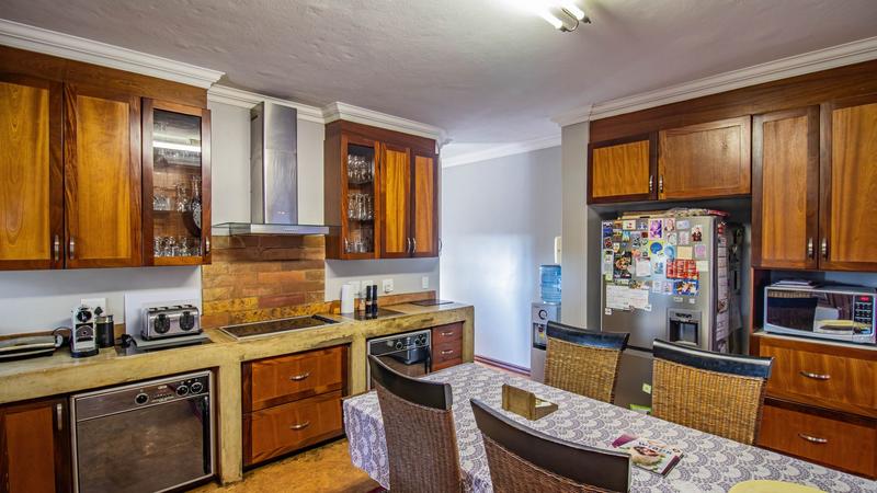 4 Bedroom Property for Sale in Midfield Estate Gauteng