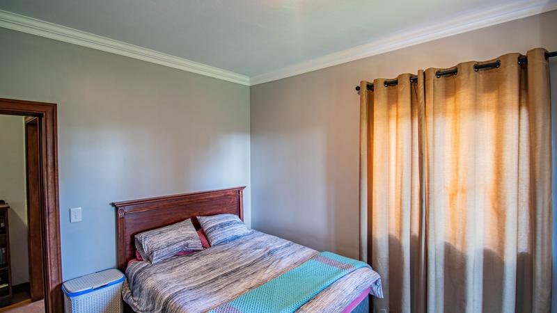 4 Bedroom Property for Sale in Midfield Estate Gauteng
