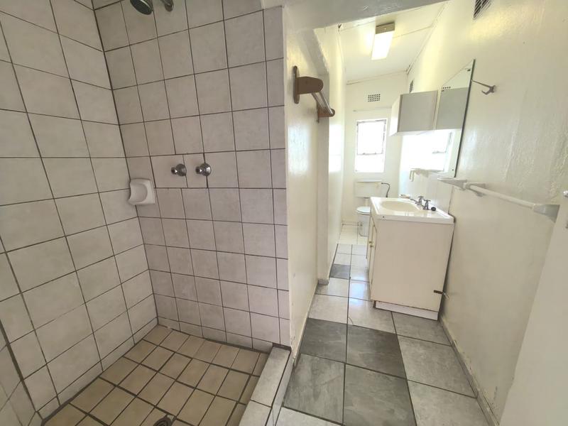 To Let 1 Bedroom Property for Rent in Edenvale Gauteng