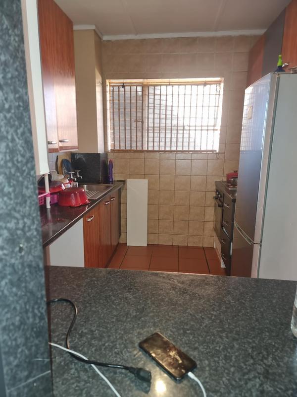 2 Bedroom Property for Sale in Malvern East Gauteng