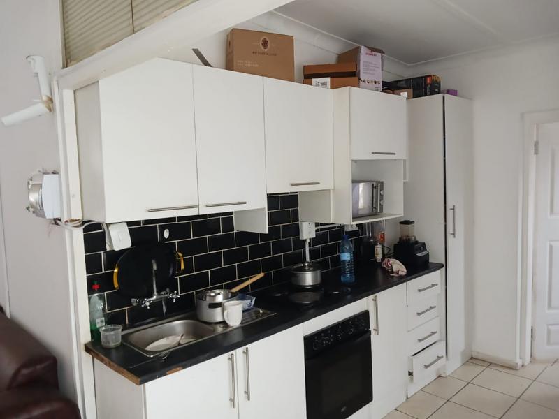 To Let 1 Bedroom Property for Rent in Kensington Gauteng