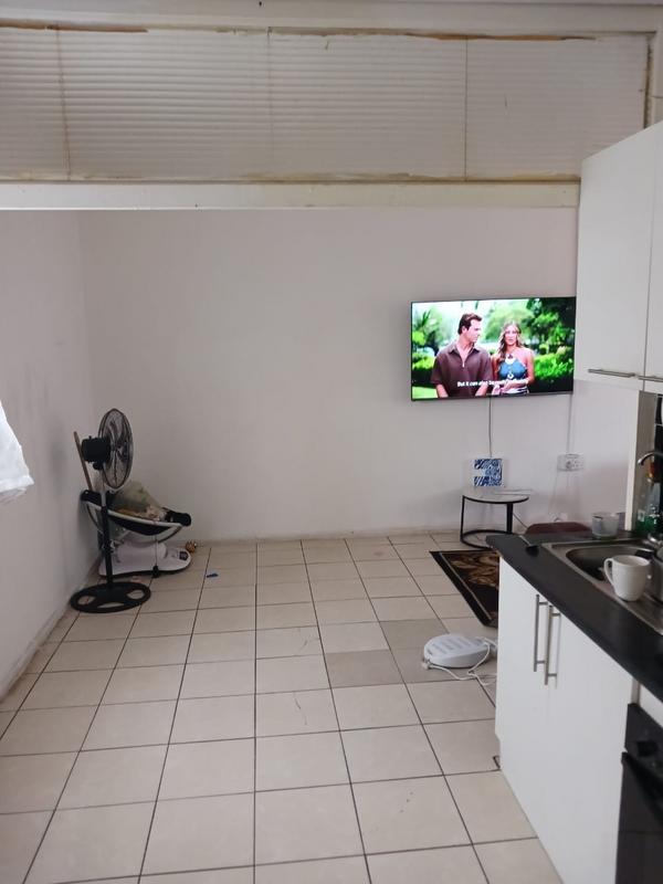 To Let 1 Bedroom Property for Rent in Kensington Gauteng