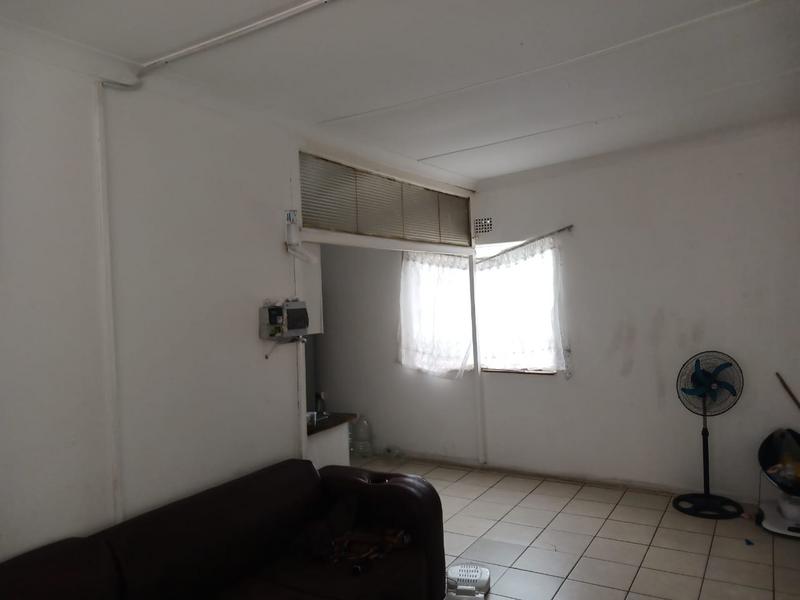 To Let 1 Bedroom Property for Rent in Kensington Gauteng