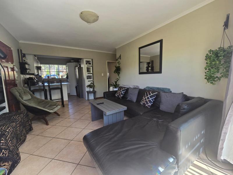 To Let 2 Bedroom Property for Rent in Noordheuwel Gauteng