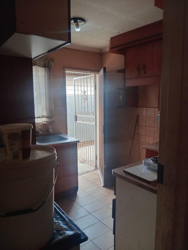 3 Bedroom Property for Sale in Daveyton Gauteng