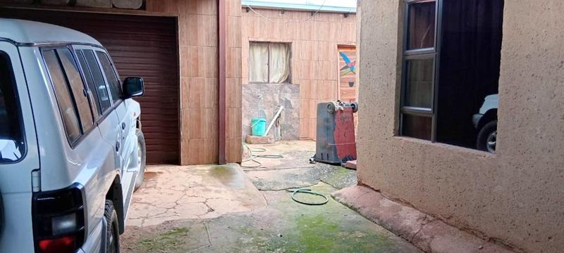 2 Bedroom Property for Sale in Bram Fischerville Gauteng