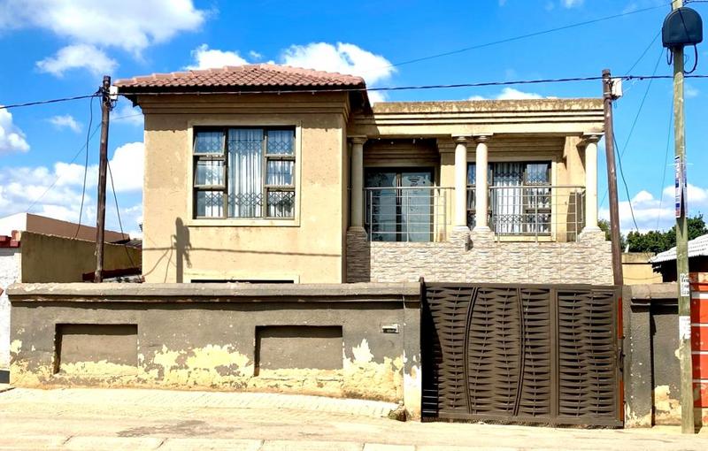 3 Bedroom Property for Sale in Bram Fischerville Gauteng