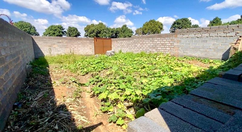 3 Bedroom Property for Sale in Bram Fischerville Gauteng